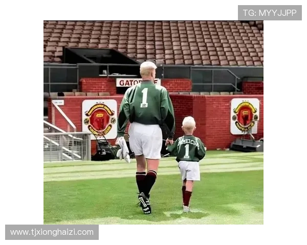 足球明星儿子搞笑集锦 父子默契爆笑瞬间 让你捧腹大笑